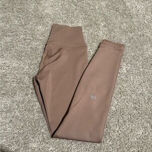 Alo yoga leggings